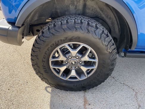 Used 2025 Ford Bronco Badlands AWD/4WD image 36