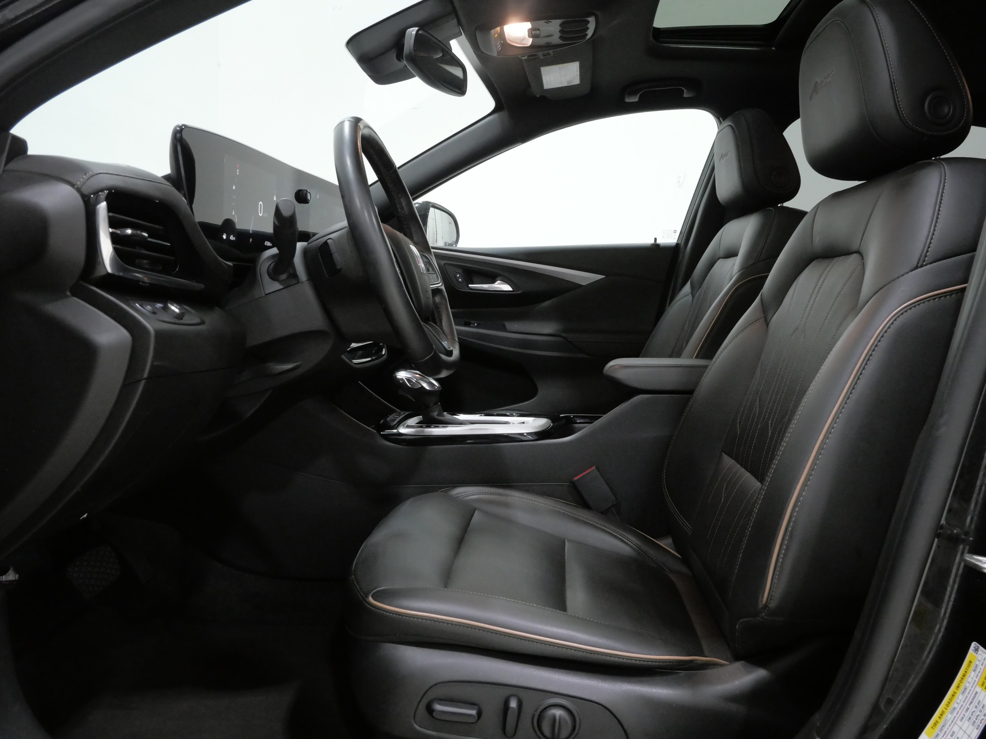 Used 2024 Buick Envista Sport Touring FWD image 12