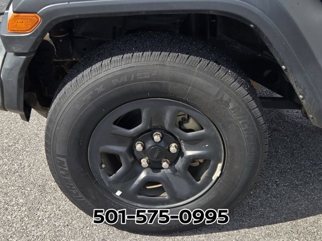 Used 2023 Jeep Wrangler Unlimited Sport AWD/4WD image 19