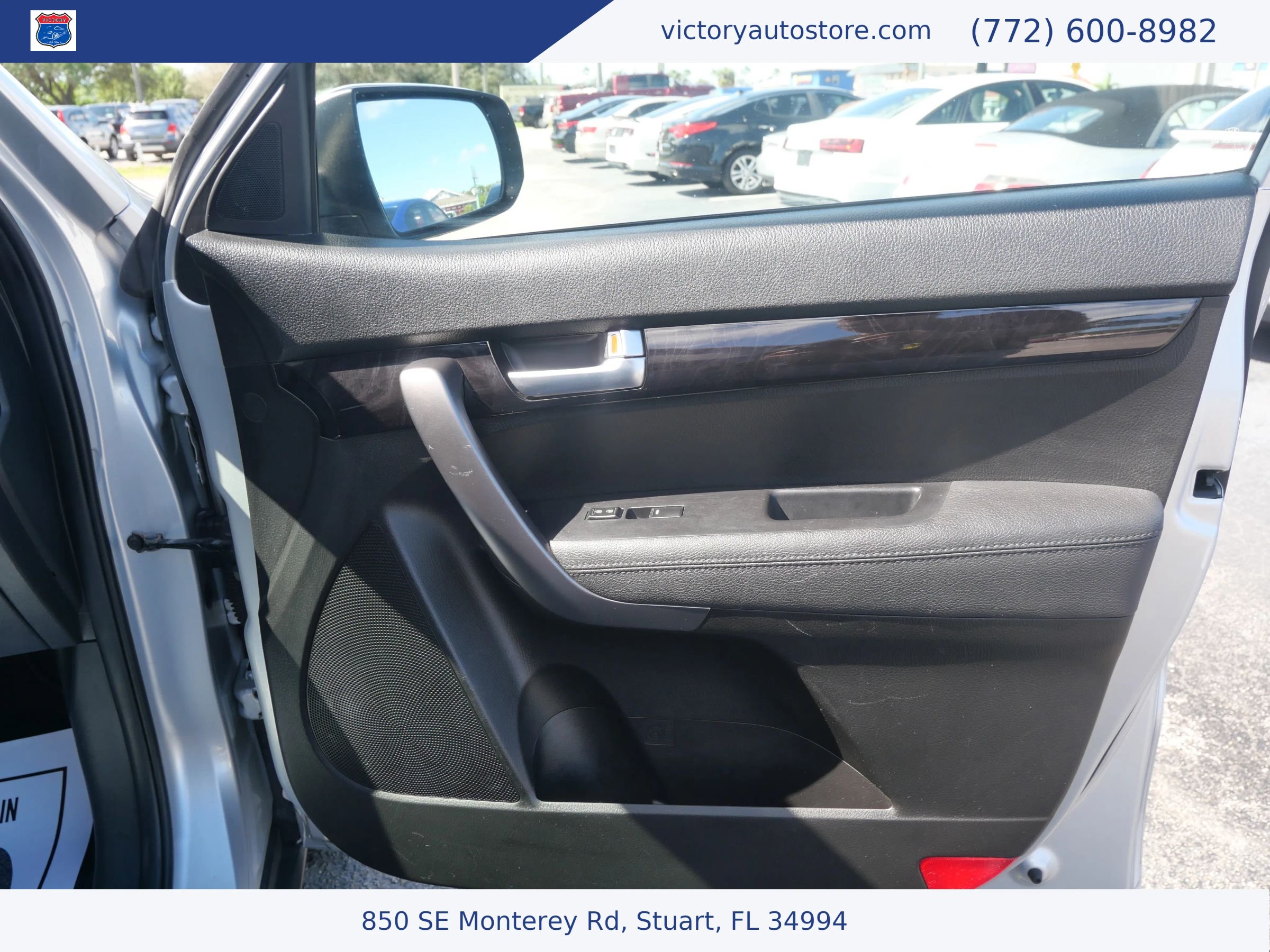 Used 2014 Kia Sorento LX FWD image 30