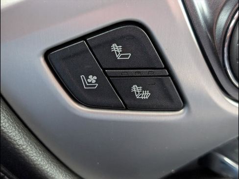 Used 2017 GMC Sierra 1500 SLT w/ SLT Premium Package image 12