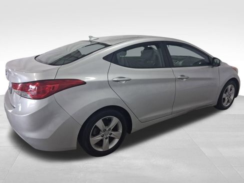 Used 2011 Hyundai Elantra GLS w/ Preferred Equipment Pkg 3 FWD image 5
