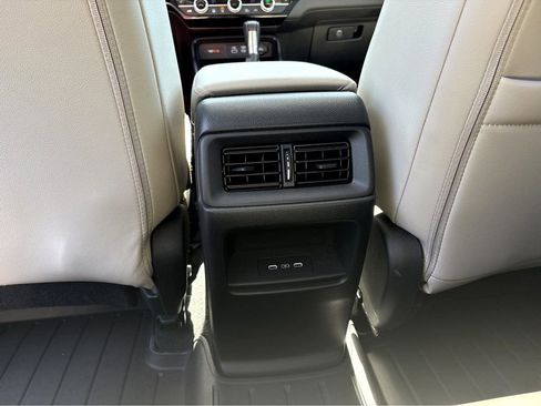 Used 2025 Honda CR-V EX-L image 17