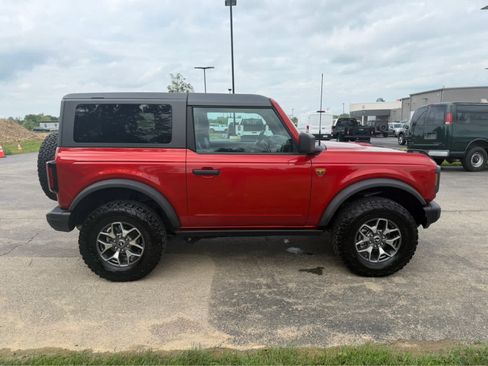 Used 2023 Ford Bronco Badlands AWD/4WD image 10