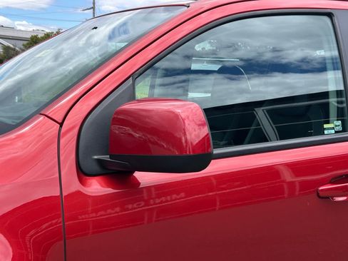 Used 2015 Chevrolet Colorado Z71 w/ LPO, Gearon Divider Package RWD image 10
