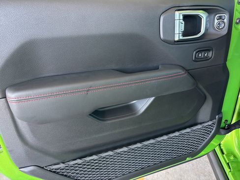 New 2026 Jeep Wrangler Unlimited Rubicon image 10