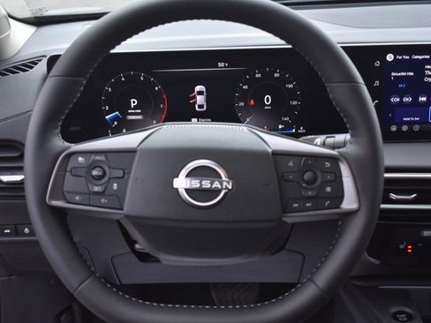 New 2026 Nissan Sentra SV w/ SV Convenience Package image 18