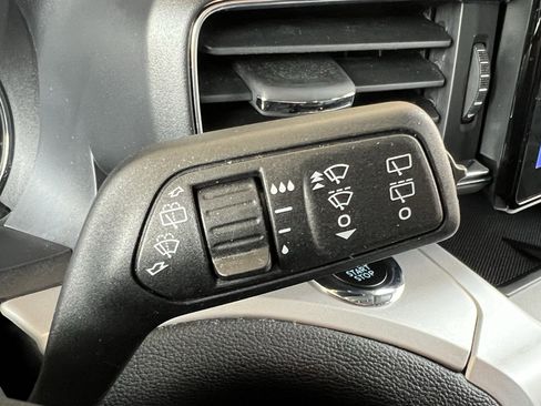 Used 2023 Ford Explorer XLT w/ Equipment Group 202A image 45