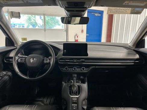 Used 2025 Honda HR-V EX-L image 18
