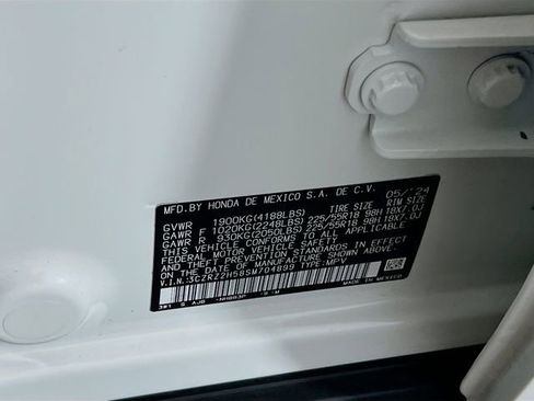 Used 2025 Honda HR-V Sport image 25