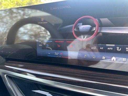 New 2026 BMW X5 sDrive40i w/ Executive Package image 25