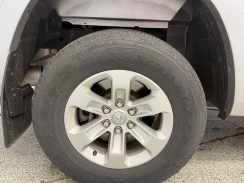 Certified 2022 RAM 1500 Laramie AWD/4WD image 11