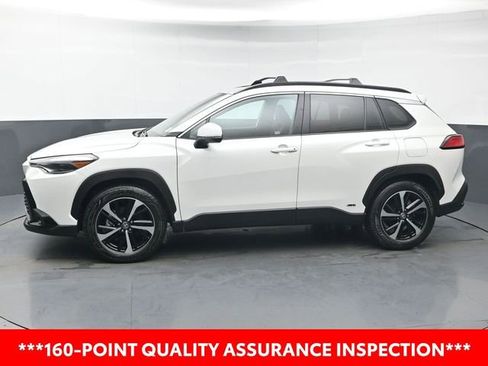 Used 2023 Toyota Corolla Cross AWD Hybrid w/ Convenience Package image 2