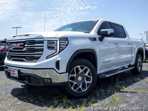 New 2026 GMC Sierra 1500 SLT w/ SLT Premium Package AWD/4WD image 2