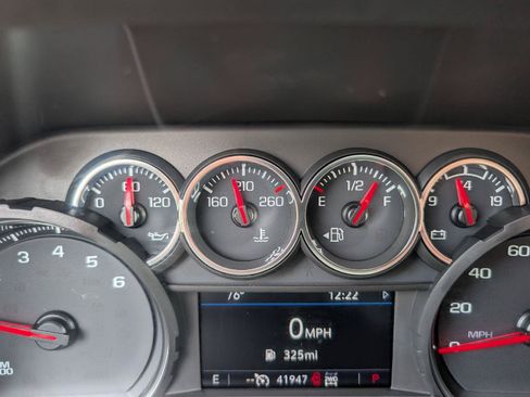 Used 2023 Chevrolet Tahoe LS AWD/4WD image 18