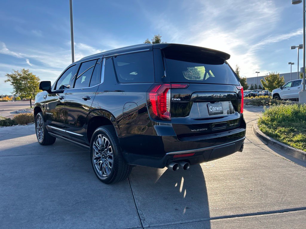 Used 2023 GMC Yukon Denali Ultimate AWD/4WD image 5