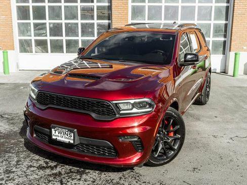 Used 2023 Dodge Durango SRT image 2