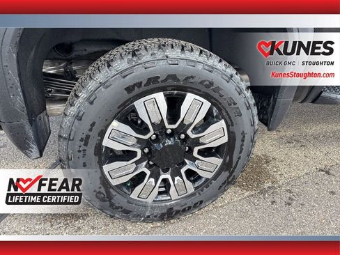 New 2026 GMC Sierra 2500 Denali w/ Denali Reserve Package AWD/4WD image 14