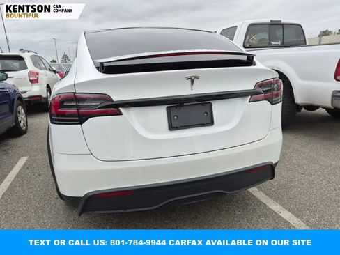 Used 2023 Tesla Model X image 3
