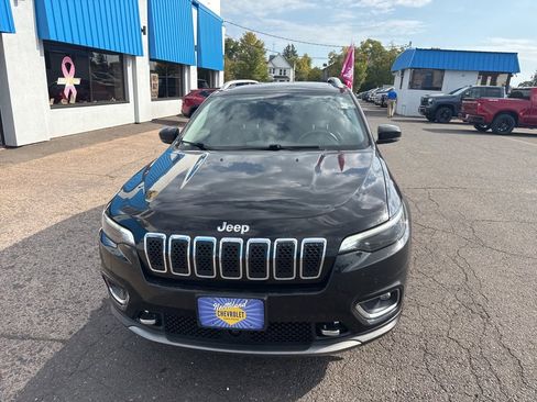Used 2021 Jeep Cherokee Limited w/ Elite Package image 3