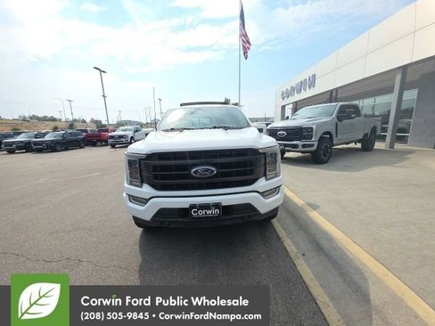 Used 2021 Ford F150 Lariat w/ Equipment Group 502A High AWD/4WD image 3