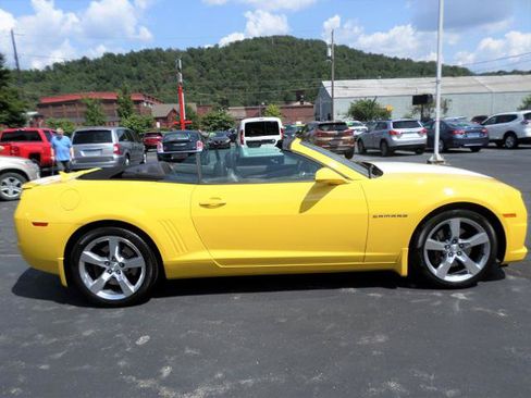 Used 2011 Chevrolet Camaro SS w/ RS Package RWD image 17