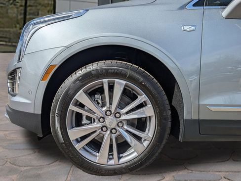 New 2026 Cadillac XT5 Premium Luxury w/ Driver Assist Package AWD/4WD image 8