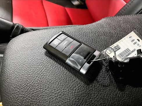 Used 2013 Chevrolet Corvette Grand Sport w/ 2LT Preferred Equipment Group image 12