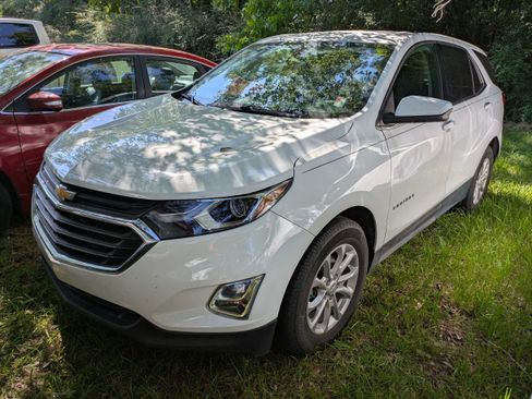 Used 2019 Chevrolet Equinox LT FWD image 2