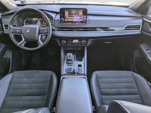 Used 2022 Mitsubishi Outlander SEL Black Edition image 11