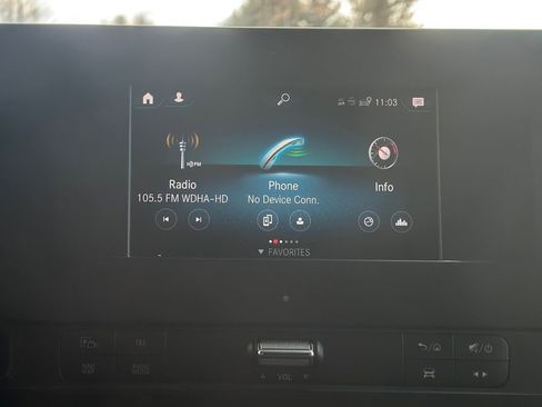 Used 2019 Mercedes-Benz Sprinter 2500 w/ Acoustic Package image 17