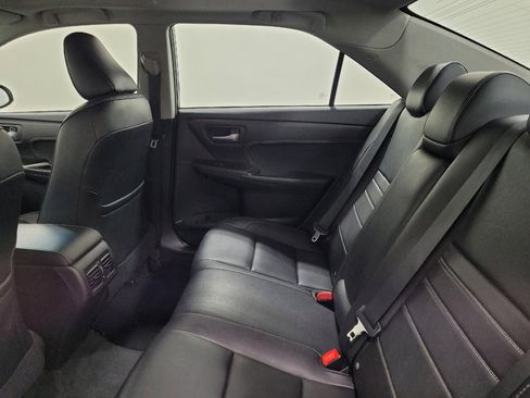 Used 2015 Toyota Camry XLE image 18
