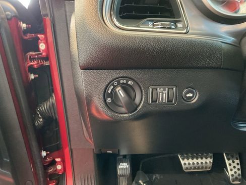 Used 2023 Dodge Challenger SRT Hellcat image 19