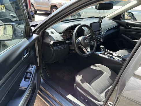 Used 2020 Nissan Altima 2.5 SV AWD/4WD image 23