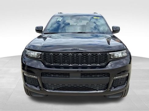 New 2025 Jeep Grand Cherokee L Limited w/ Luxury Tech Group II RWD image 2