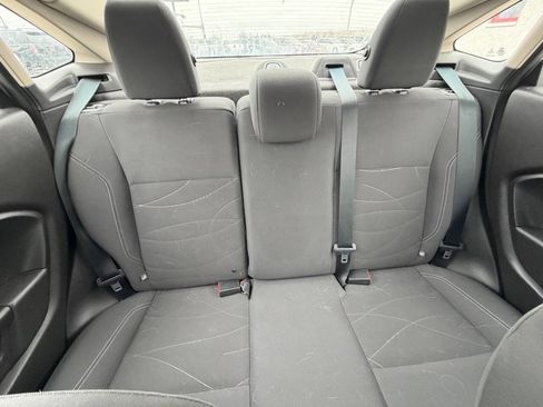 Used 2017 Ford Fiesta SE image 24