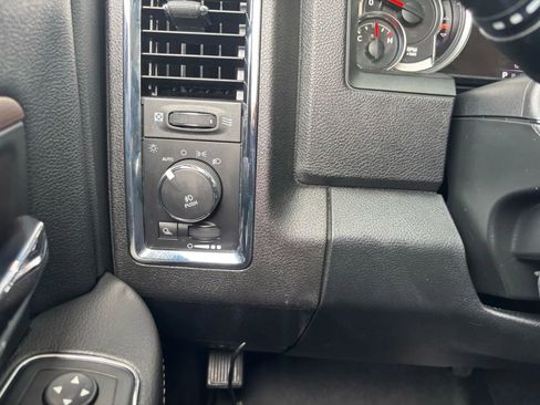 Used 2017 RAM 2500 Laramie w/ Off Road Package AWD/4WD image 29