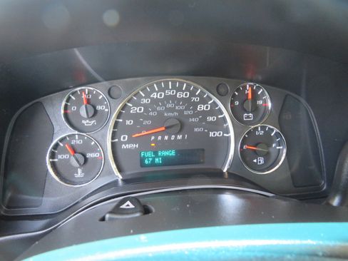 Used 2015 GMC Savana 2500 image 9