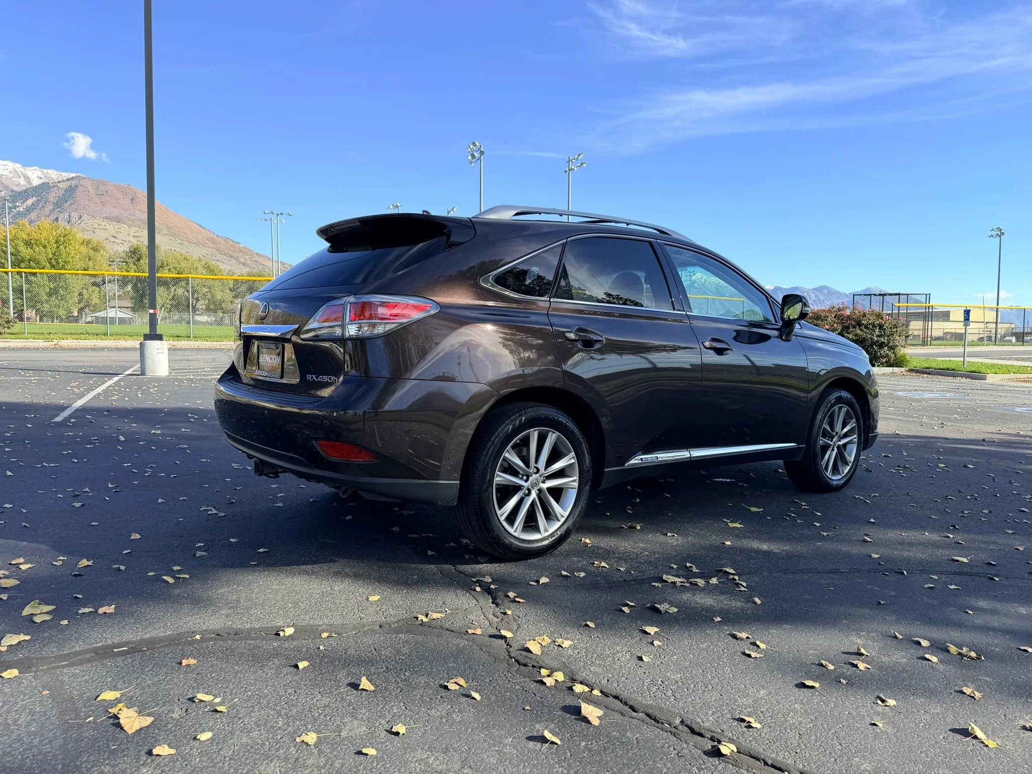 Used 2013 Lexus RX 450h AWD w/ Navigation Pkg image 4