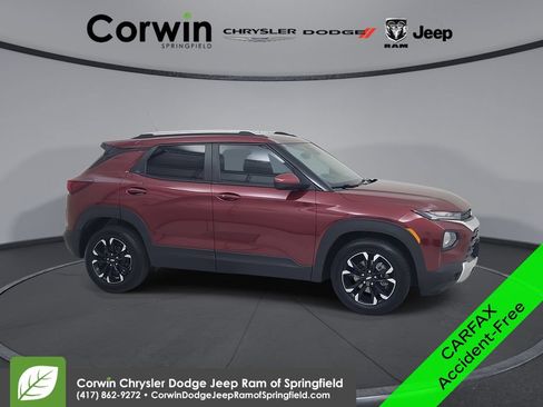 Used 2023 Chevrolet TrailBlazer LT FWD image 1