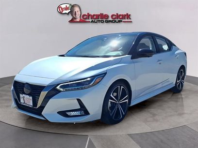 Used 2022 Nissan Sentra SR w/ Trunk Package