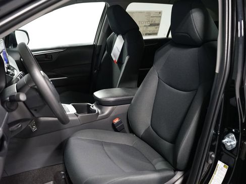 New 2025 Toyota RAV4 LE image 25