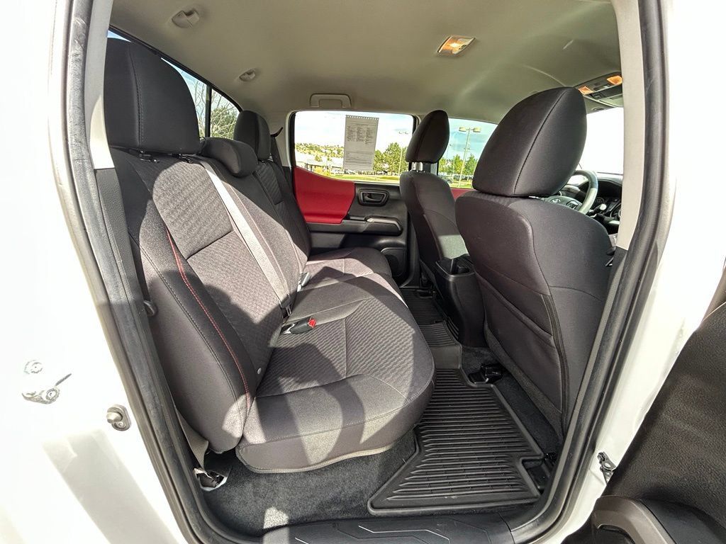 Used 2023 Toyota Tacoma SR5 AWD/4WD image 30