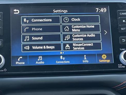 New 2025 Nissan Versa SR w/ Trunk Package image 34