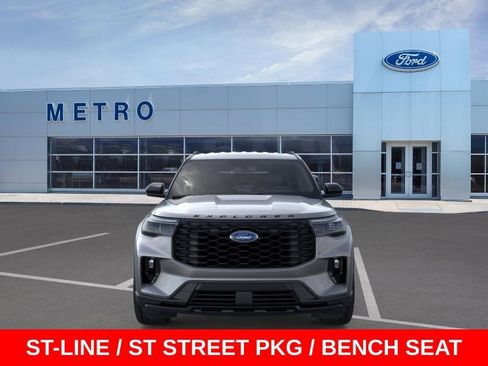 New 2026 Ford Explorer ST-Line w/ ST-Line Street Pack AWD/4WD image 7