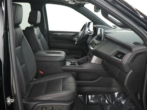 Used 2022 Chevrolet Tahoe RST w/ Sport Performance Package AWD/4WD image 11
