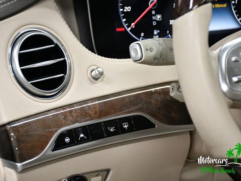 Used 2019 Mercedes-Benz S 560 Sedan image 35