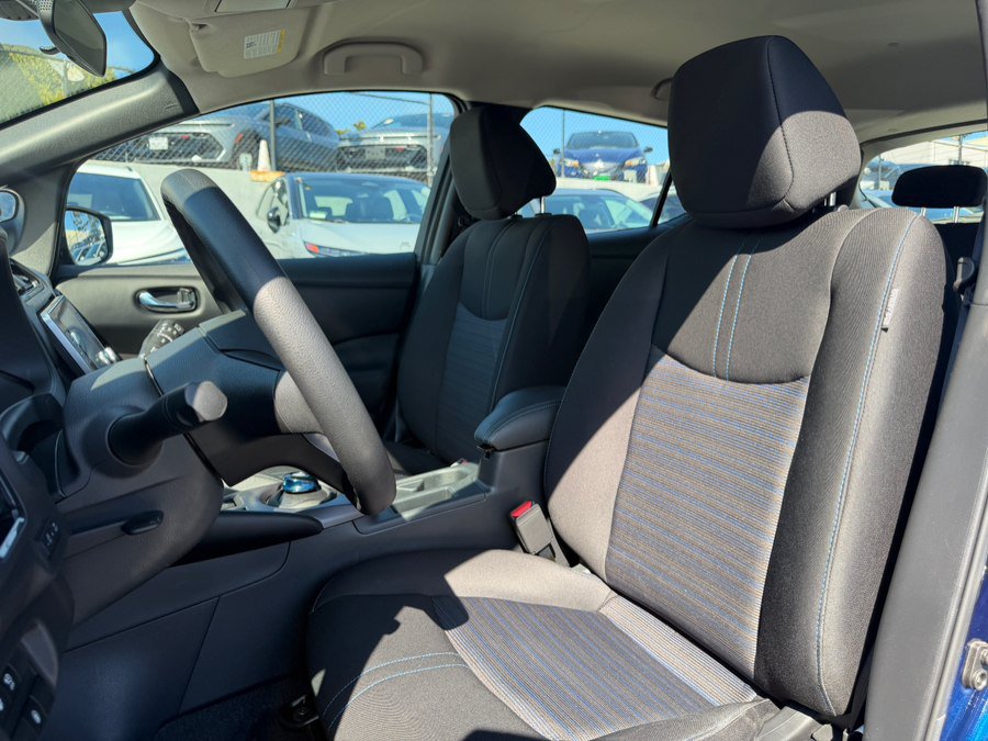 Used 2025 Nissan Leaf S FWD image 18
