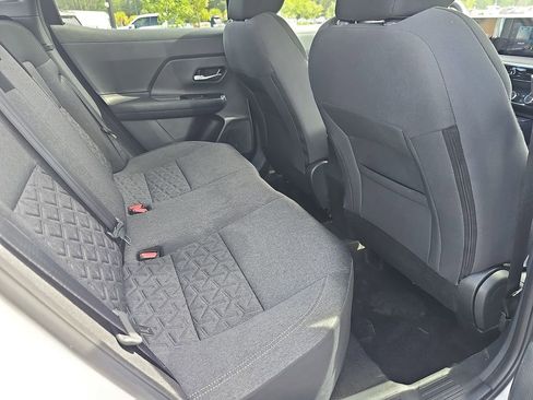 Used 2025 Nissan Kicks SV FWD image 15