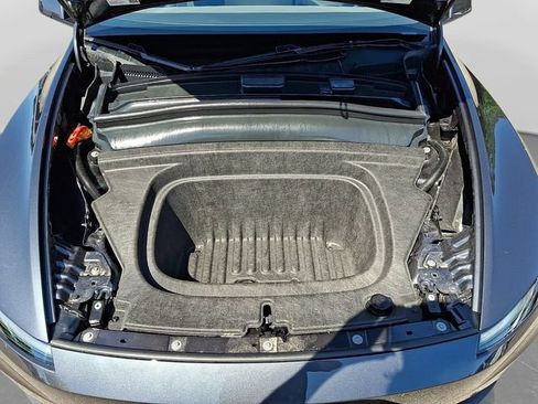 Used 2026 Tesla Model Y 2WD image 32